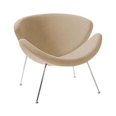 Poltrona Design Trevo Suede Bege Base Inox Cor Bege