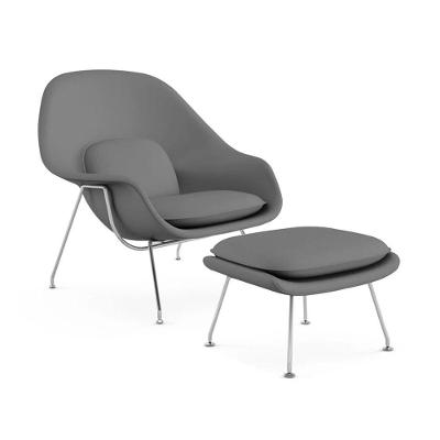 Poltrona Womb Chair Com Puff Cromada Sintético Cinza Cor Cinza