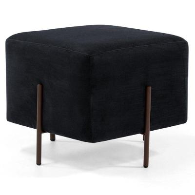 Puff Decorativo 45cm Base Aço Status Veludo Preto Domi