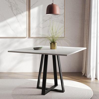Mesa De Jantar Mônaco 110Cm Tampo Branco Pés Preto - Branco