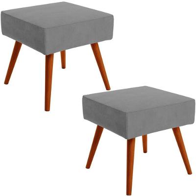 Kit 02 Puffs Banqueta Decorativa Com Pés Palito Suede Cinza
