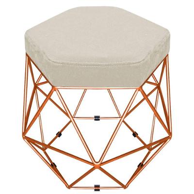 Puff Banco Aramado Hexagonal Base Eiffel Bronze Bege
