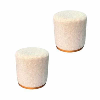 Kit 2 Puff Barcelona Decorativo Com Linho Bege E Base Madeira