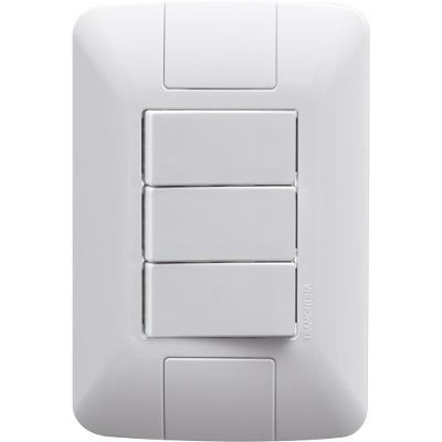 Conjunto 4x2 com 3 Interruptores Simples 6A 250V