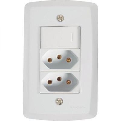 1 Interruptor Simples 10 A 250v e 2 Tomadas A 250v Branco