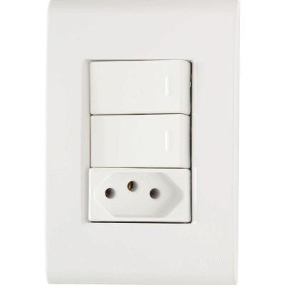 Conjunto 4x2 Com 2 Interruptores Simples 10 A 250 V E 1 Tomada 2p+t 10 A 250 V Liz Branco