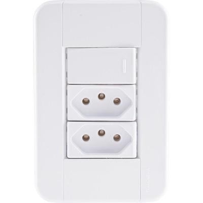 Conjunto 4x2 Com 1 Interruptor Simples 10 A 250 V E 2 Tomadas 2p+t 20 A 250 V Tablet Bran