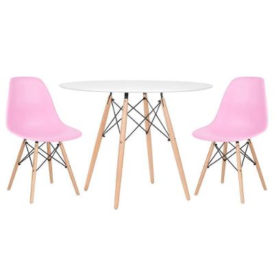 Mesa Redonda Eames 100cm Branco + 2 Cadeiras Rosa Claro