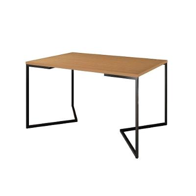 Mesa Jantar Industrial Canela Retangular 137X90Cm Base V Ferro Preto Cor: Canela