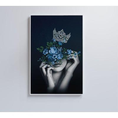 Quadro Mulher Com Coroa E Flores 80x120 Cm Tecido Canvas