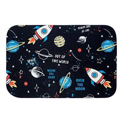 Tapete Estampado Astronauta Preto 60cm X 40cm Antiderrapante