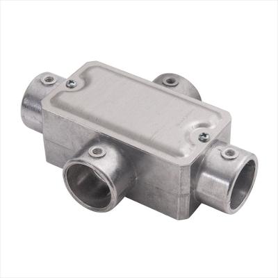 Condulete fixo 3/4 tipo X - com tampa / sem rosca / sem pintura