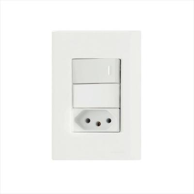 Conjunto 4x2 com 1 Interruptor Simples 10 A 250 V e 1 Tomada 2P+T 20 A 250 V Tramontina Giz Branco
