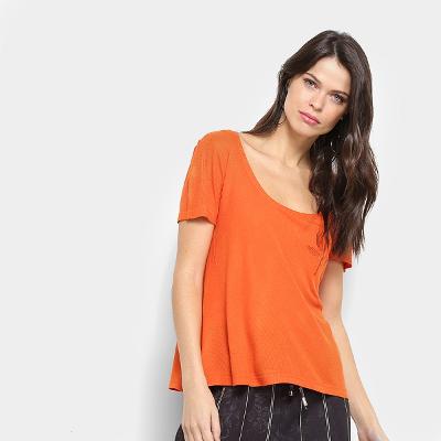 Blusa Maria Filó Canelada Gola Canoa Bordada Feminina